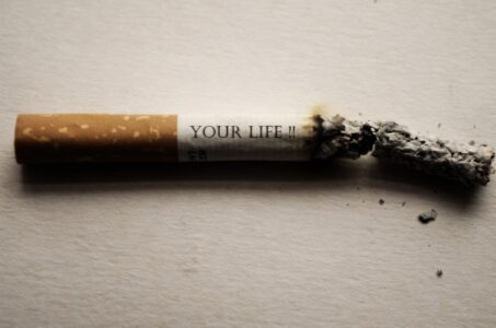 Bespaar veel geld door te stoppen met roken!